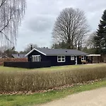 6 Person In * Ansager